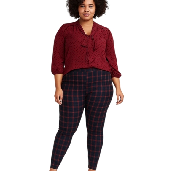 Faded Glory Women's Plus Plaidl Jeggings Blue Red Black  2X XXL 20 - Picture 1 of 6